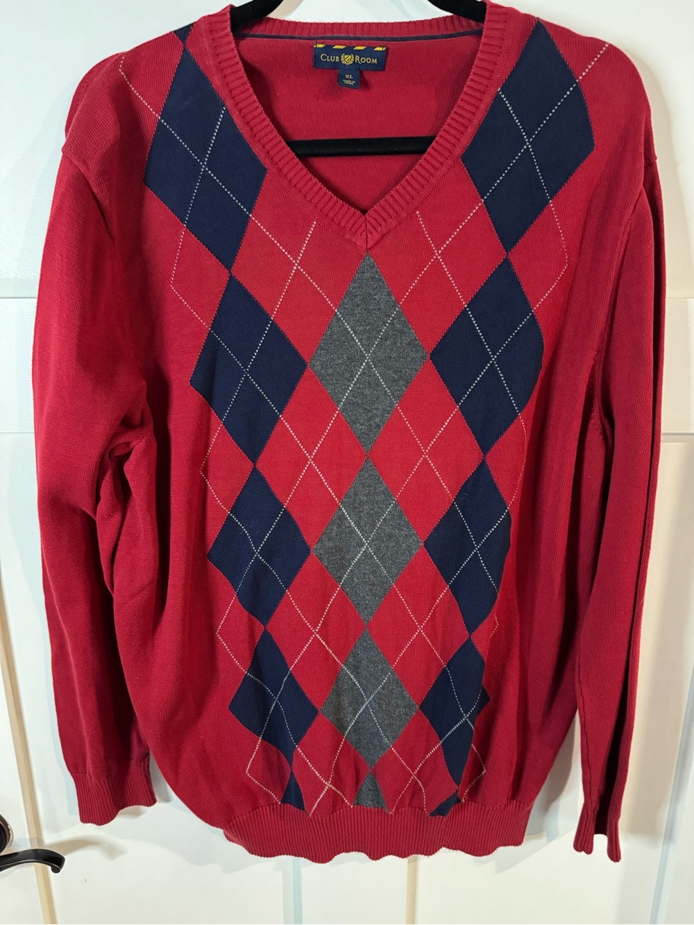 Club Room Red V-Neck Argyle Sweater with Navy & Gray Diamonds